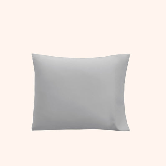 Nørd Stone Grey – Kussensloop 60x70 cm | Tijdloze Scandinavische eenvoud